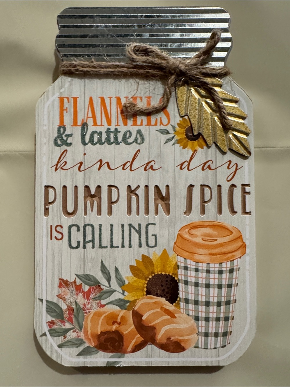 Falling For Pumpkin Spice Autumn Plaque Decor NEW 🏷️